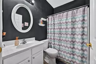 5413 Michelles Oak Ct, Green Township, OH 45248 - Photo 12