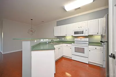 5425 Michelles Oak Court #C, Cincinnati, OH 45248 - Photo 6