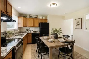 766 Hargrove Way, Forest Park, OH 45240 - Photo 10