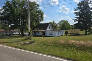 15290 St Rt 124, Brushcreek Township, OH 45133 - Photo 10