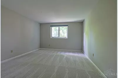 699 Totten Way, Cincinnati, OH 45226 - Photo 32