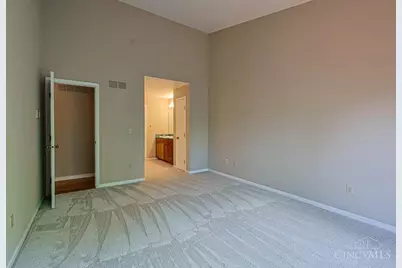 699 Totten Way, Cincinnati, OH 45226 - Photo 16