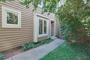 699 Totten Way, Cincinnati, OH 45226 - Photo 2