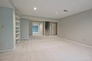 699 Totten Way, Cincinnati, OH 45226 - Photo 28