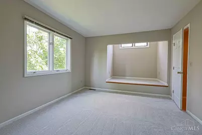 699 Totten Way, Cincinnati, OH 45226 - Photo 24