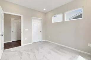 5665 White Pne Ln, Fairfield Township, OH 45011 - Photo 16