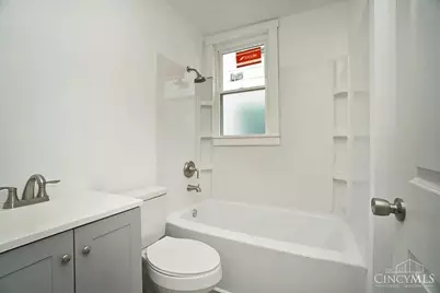 3415 Woodburn Avenue, Cincinnati, OH 45207 - Photo 8