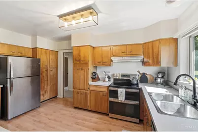 5219 Wolfpen Pleasant Hill Road, Miami Township, OH 45150 - Photo 10
