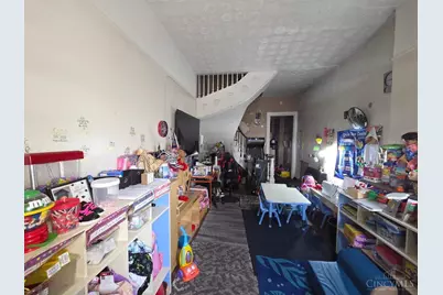 412 Dayton Street, Cincinnati, OH 45214 - Photo 2