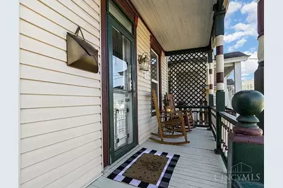 524 Hoge Street, Cincinnati, OH 45226 - Photo 2