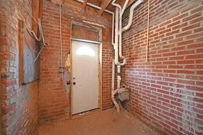 38 E Clifton Avenue, Cincinnati, OH 45202 - Photo 4