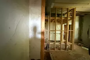 2450 River Rd, Cincinnati, OH 45204 - Photo 8