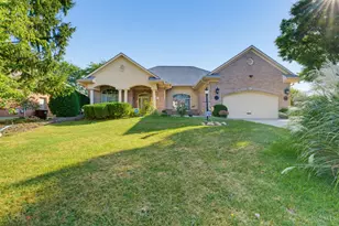 2824 Legend Falls Ct, Beavercreek Twp, OH 45431 - Photo 2