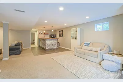 6809 Stewart Road, Columbia Township, OH 45236 - Photo 22