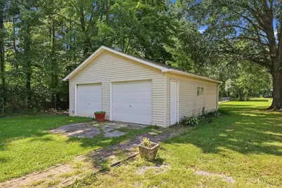8757 Swigert Road, Hamilton Township, OH 45140 - Photo 42