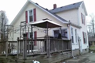 115 N Wolf Creek St, Brookville, OH 45309 - Photo 1