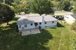9512 Waxwing Dr, Blue Ash, OH 45241 - Photo 18