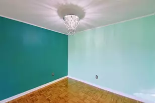 880 Rue De La Paix, Cincinnati, OH 45220 - Photo 10