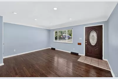 6714 Devonwood Drive, Cincinnati, OH 45224 - Photo 8