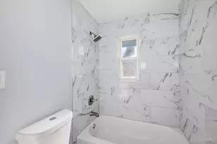 6714 Devonwood Dr, Cincinnati, OH 45224 - Photo 16