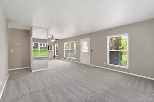 8 Sunnyside Dr, Fairfield, OH 45014 - Photo 4