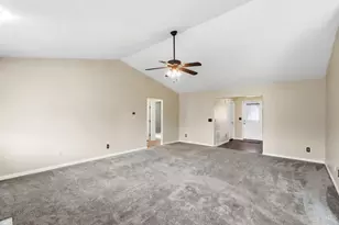 2072 Granny Smith Ln, Monroe, OH 45044 - Photo 10