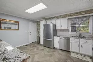 2821 E Turtlecreek Dr, Fairfield, OH 45014 - Photo 8