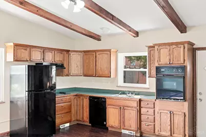 1131 Cherevilla Lane, Cincinnati, OH 45238 - Photo 6