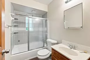 1131 Cherevilla Ln, Cincinnati, OH 45238 - Photo 14
