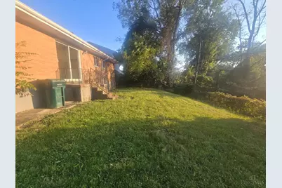 6065 Waldway, Cincinnati, OH 45224 - Photo 4