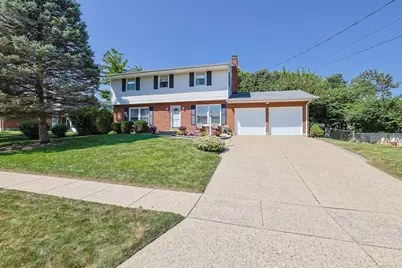 5653 Christine Drive, Fairfield, OH 45014 - Photo 2