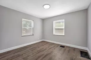 3676 Allview Cir, Cincinnati, OH 45238 - Photo 18