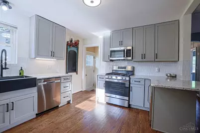 7007 Wooster Pike, Cincinnati, OH 45227 - Photo 10