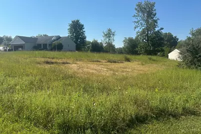 413 Grace Way, Bethel, OH 45106 - Photo 4