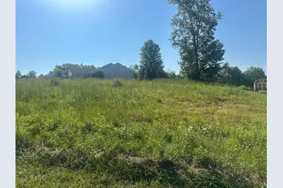 413 Grace Way, Bethel, OH 45106 - Photo 2
