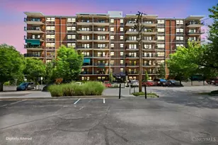 1815 Wm H Taft Rd, Cincinnati, OH 45206 - Photo 2