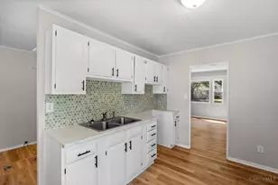 298 Linton Dr, Wilmington, OH 45177 - Photo 6