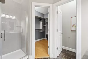 558 Milton St, Cincinnati, OH 45202 - Photo 24