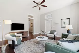 558 Milton St, Cincinnati, OH 45202 - Photo 10