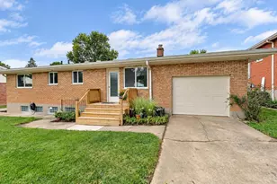 1087 Hearthstone Dr, Springfield Township, OH 45231 - Photo 26