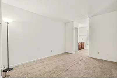 10555 Montgomery Road #4, Montgomery, OH 45242 - Photo 8