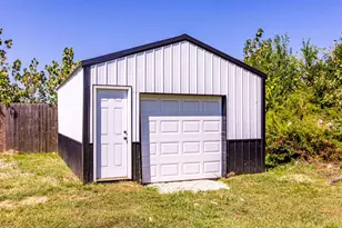 8609 Butler Warren Rd, West Chester, OH 45069 - Photo 40