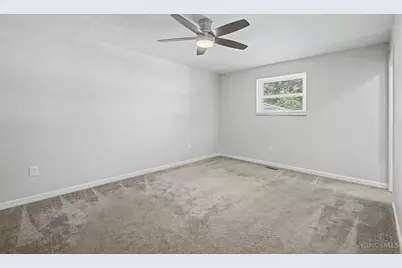 8609 Butler Warren Road, West Chester, OH 45069 - Photo 14