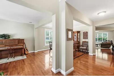 7329 English Garden Lane, Anderson Township, OH 45230 - Photo 6