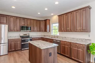 1331 Windsor Dr, Beavercreek, OH 45434 - Photo 4