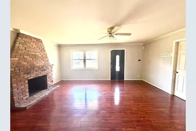 864 N Hill Lane, Springfield Township, OH 45224 - Photo 4
