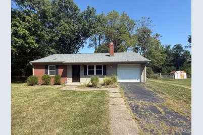 864 N Hill Lane, Springfield Township, OH 45224 - Photo 2