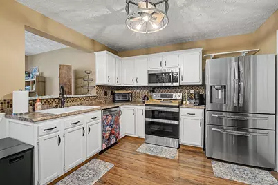 5829 Cedarwood Court, Hamilton Township, OH 45039 - Photo 22