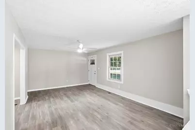 5756 Shirl Bar Circle, Milford, OH 45150 - Photo 8