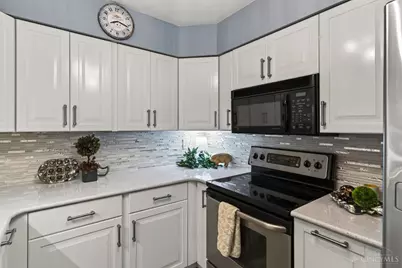 7524 Easton Court, West Chester, OH 45069 - Photo 8